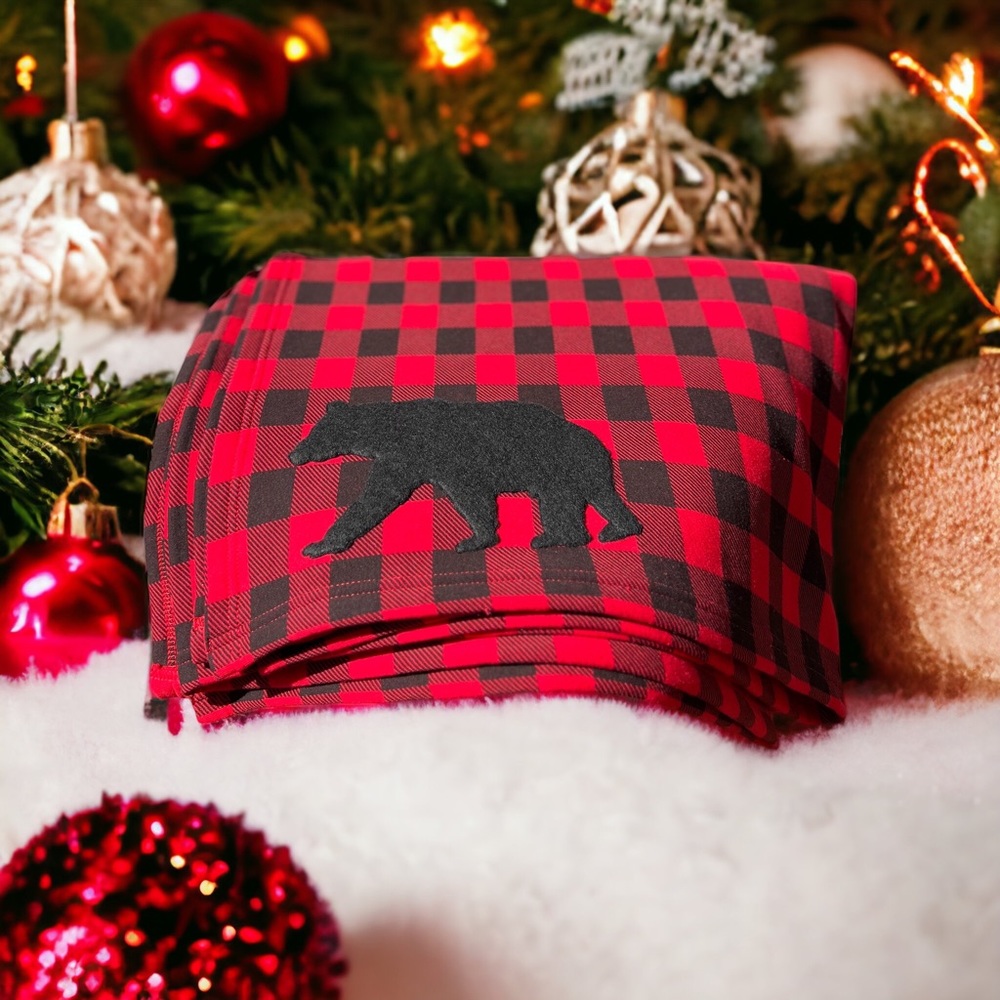 Cali bear blanket in black and red check.